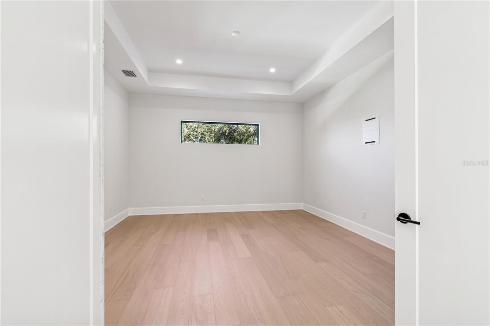 SUNSET PARK - Residential