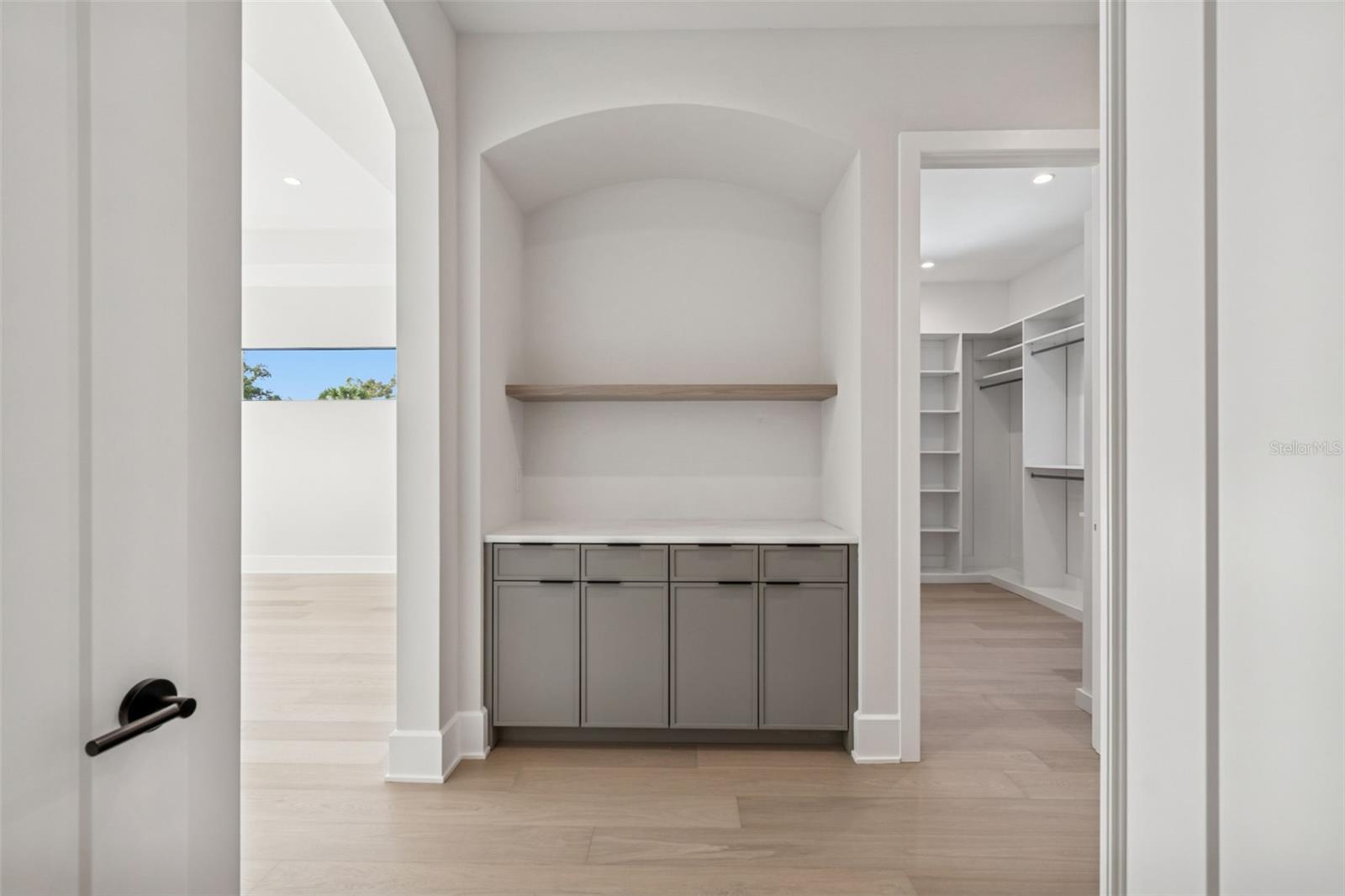 SUNSET PARK - Residential