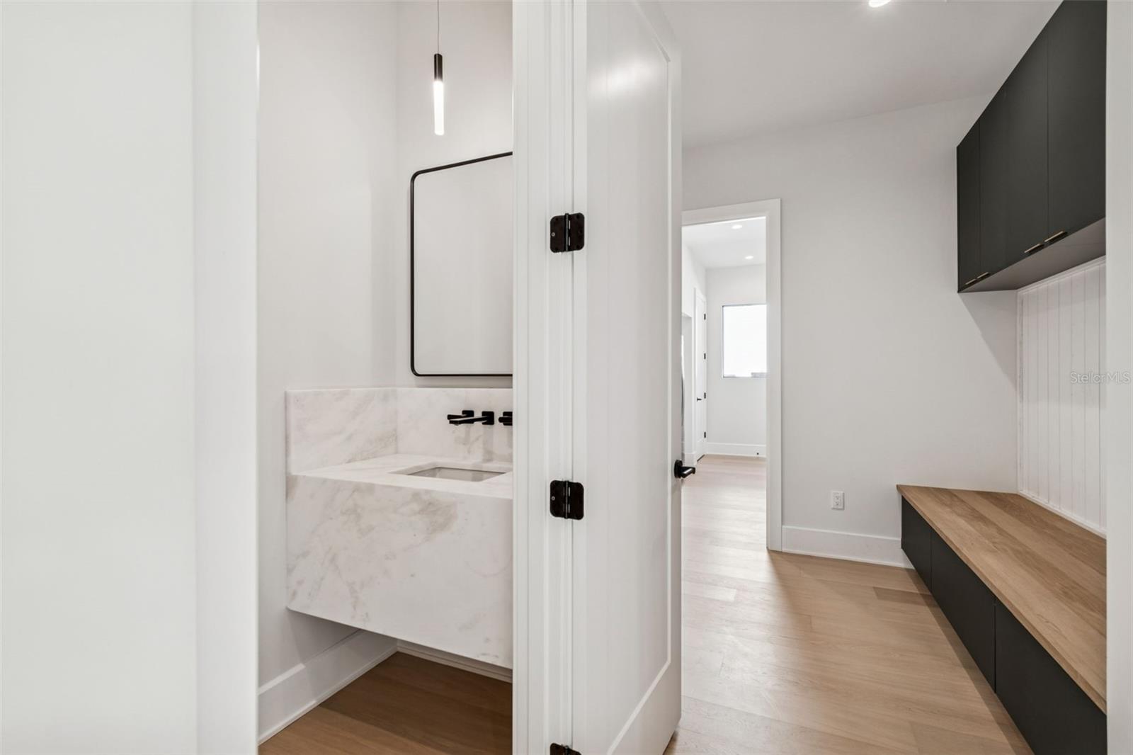 SUNSET PARK - Residential