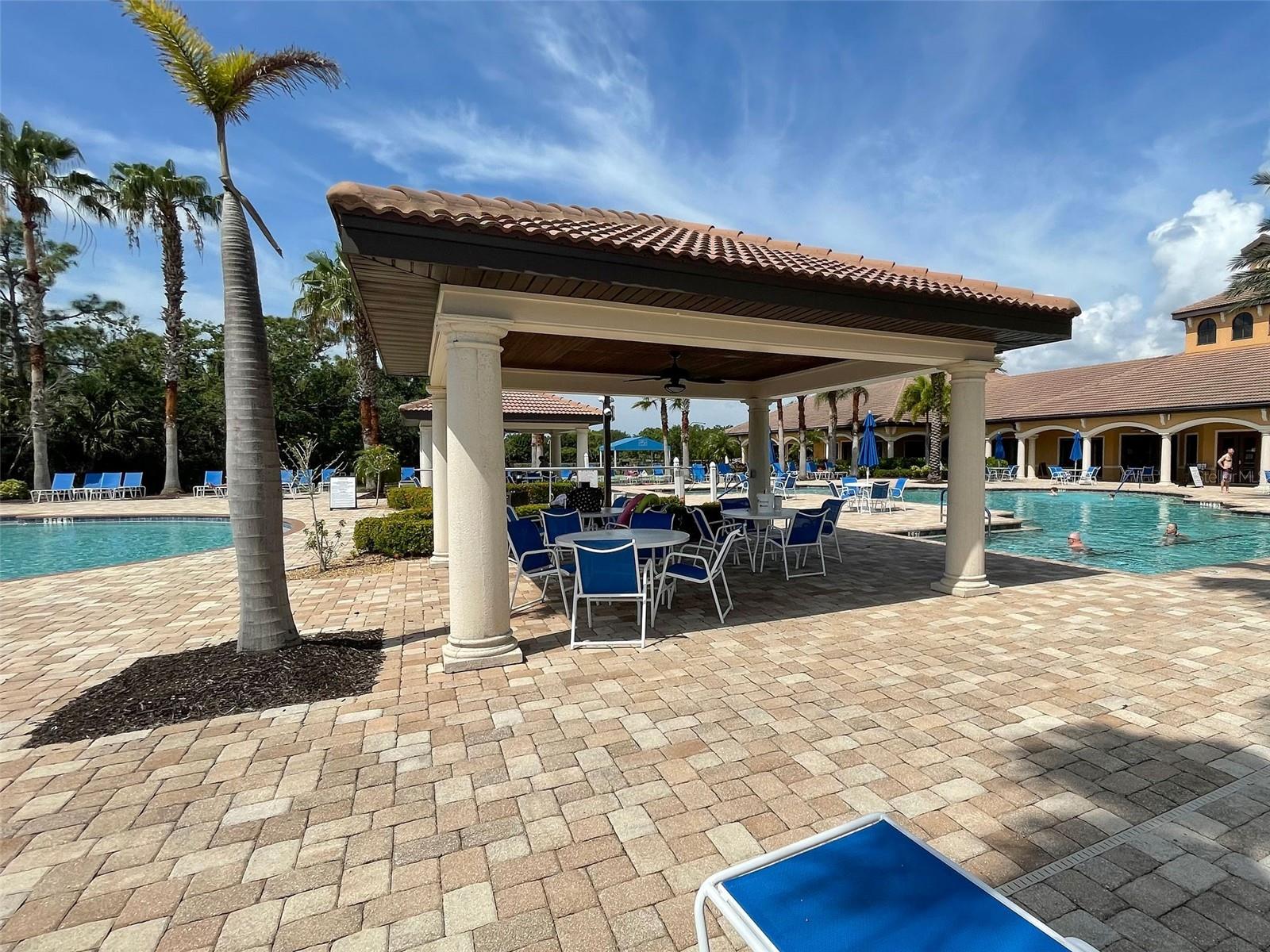VENETIAN FALLS PH 2 - Residential