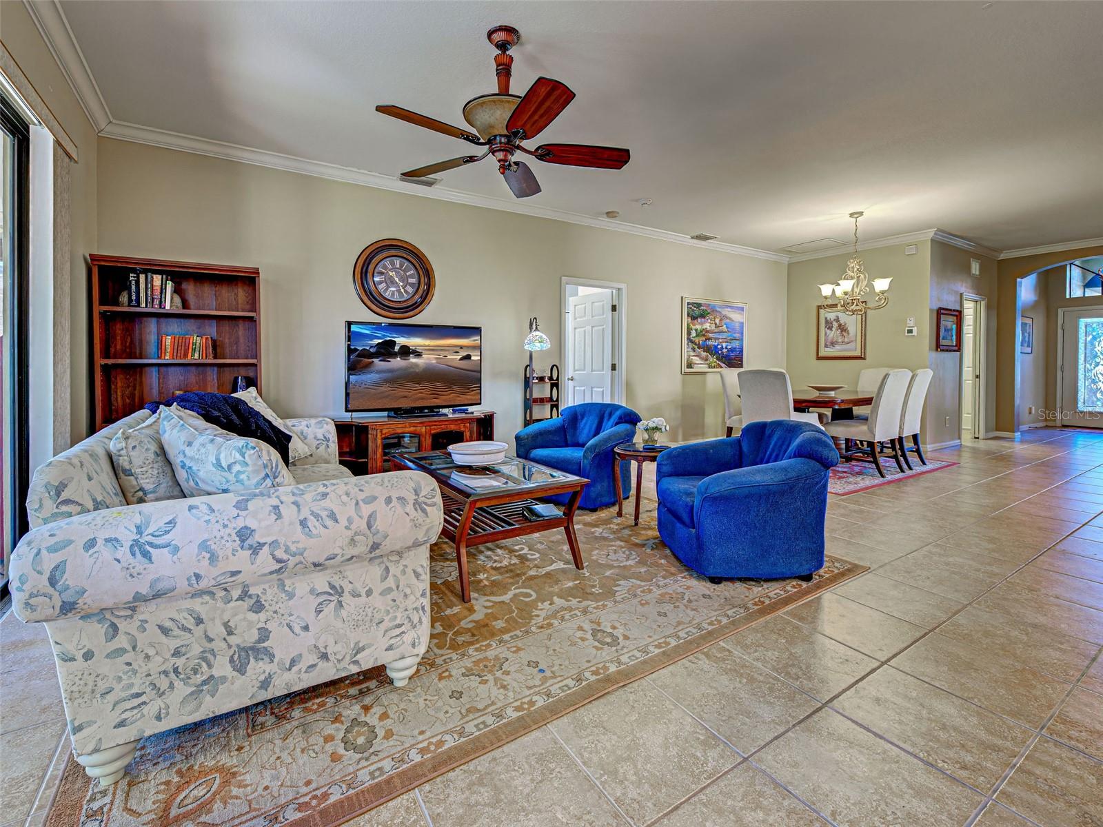 VENETIAN FALLS PH 2 - Residential