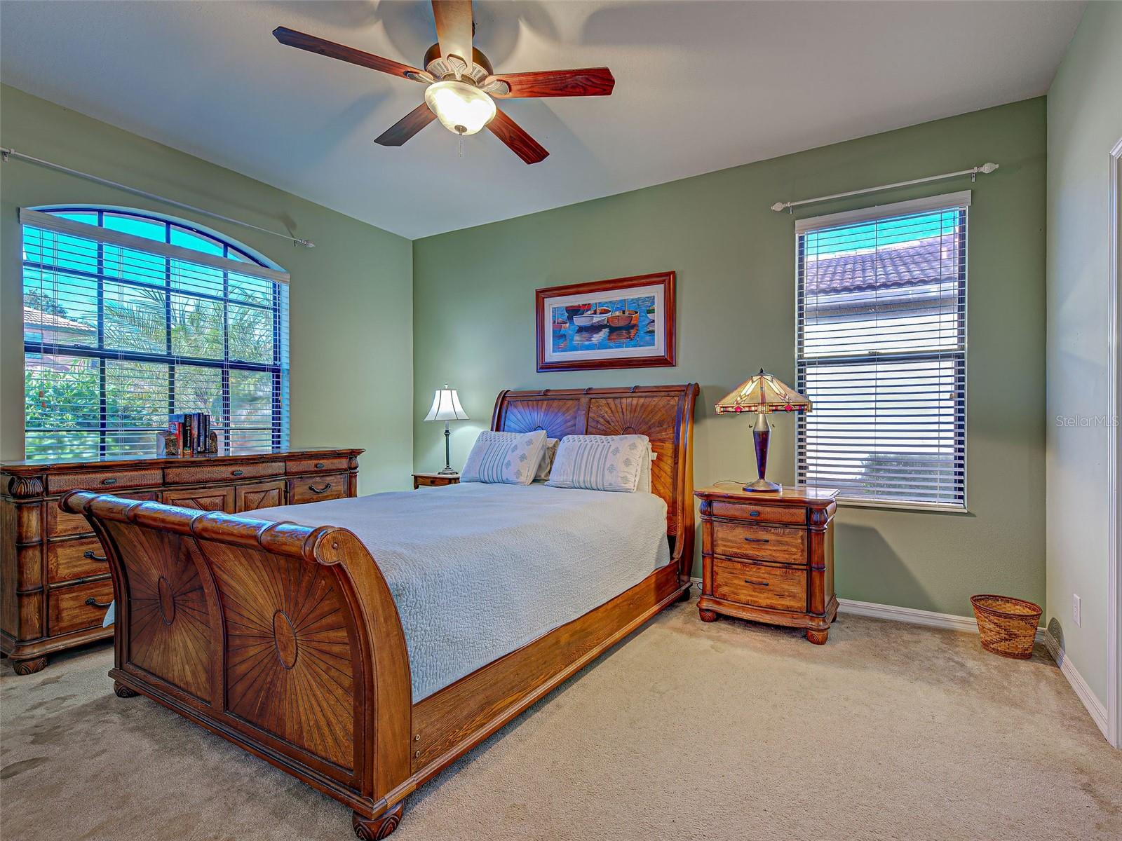 VENETIAN FALLS PH 2 - Residential