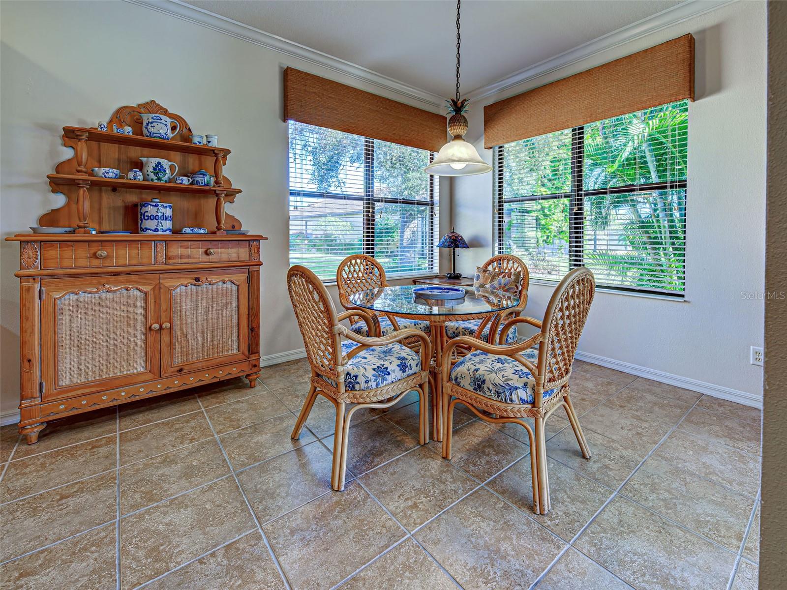 VENETIAN FALLS PH 2 - Residential