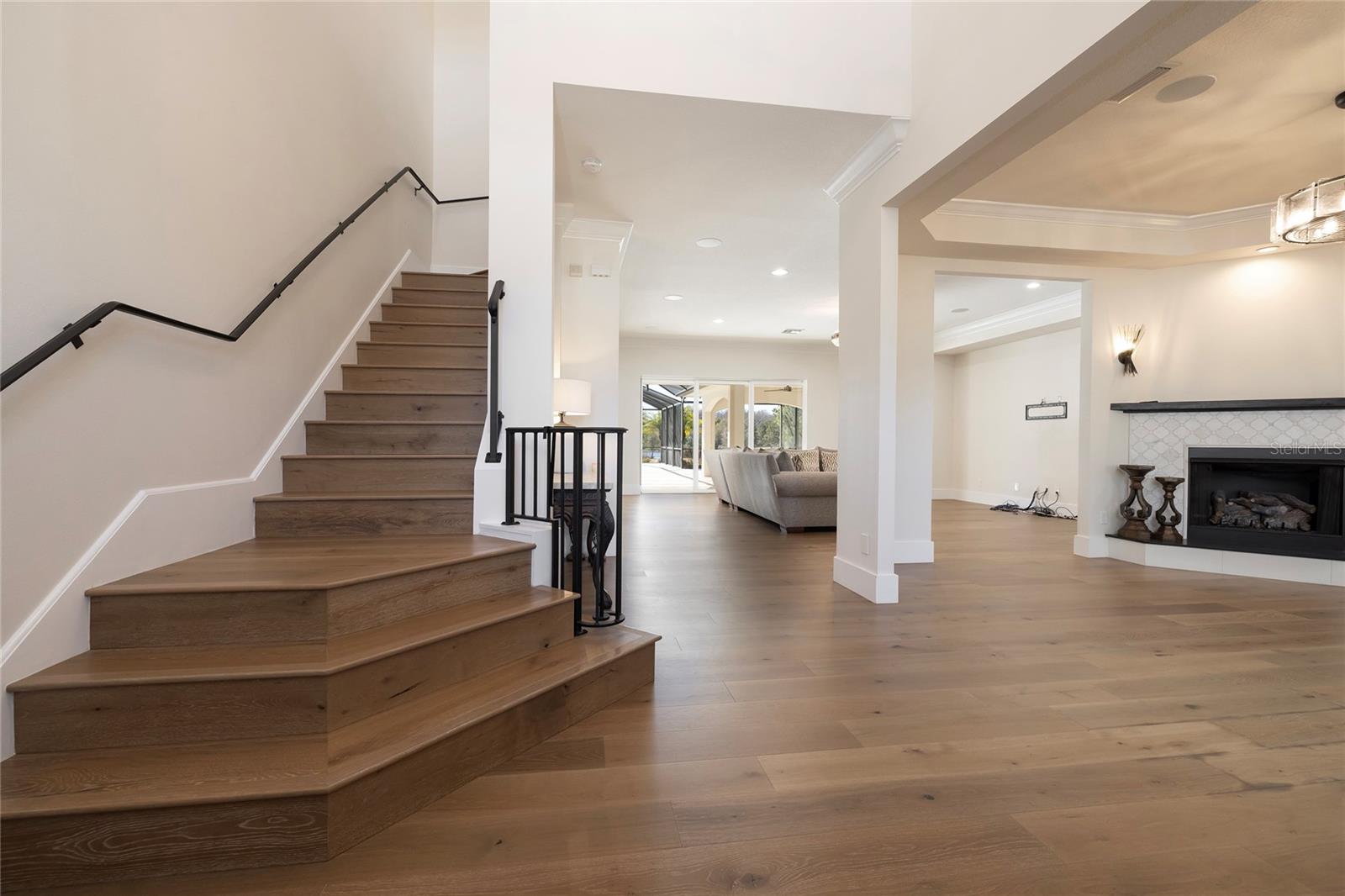 STEEPLECHASE - Residential