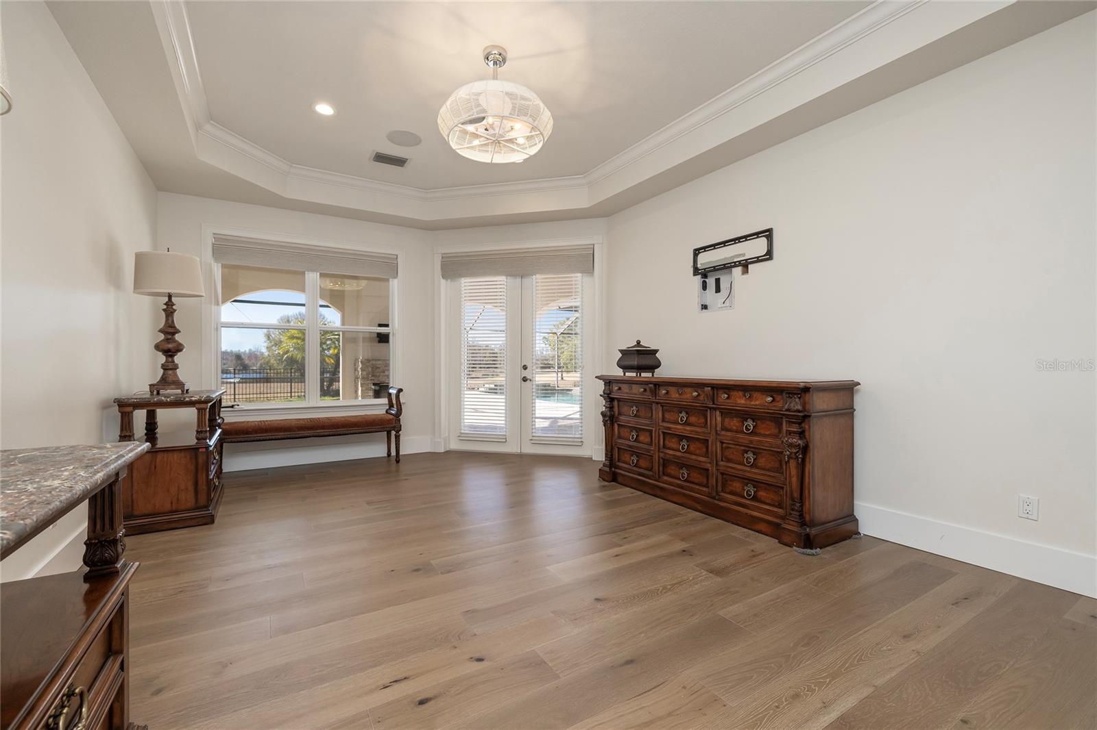 STEEPLECHASE - Residential