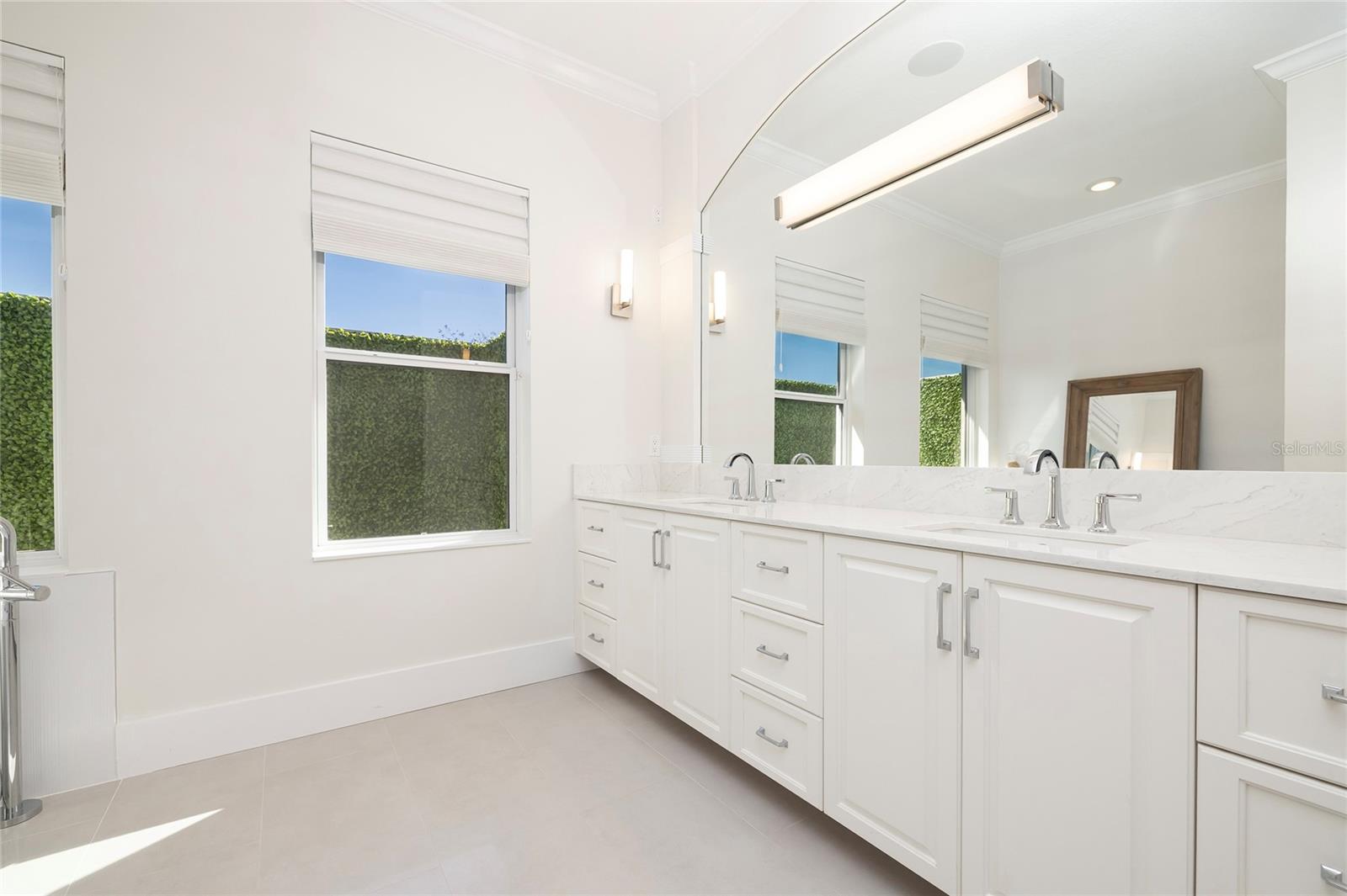 STEEPLECHASE - Residential