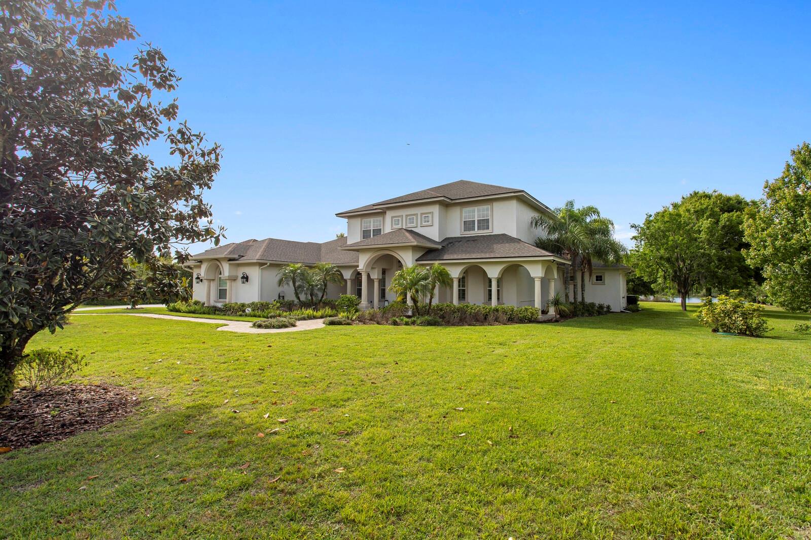 17253 BREEDERS CUP DRIVE