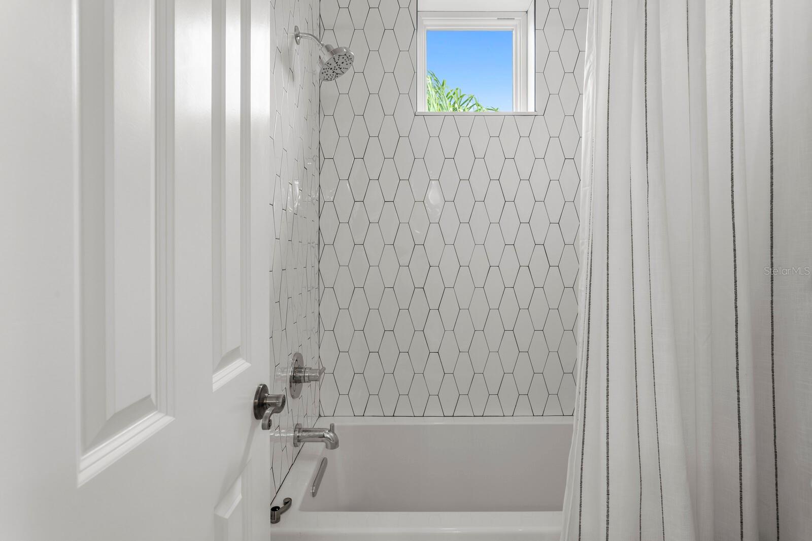 STEEPLECHASE - Residential