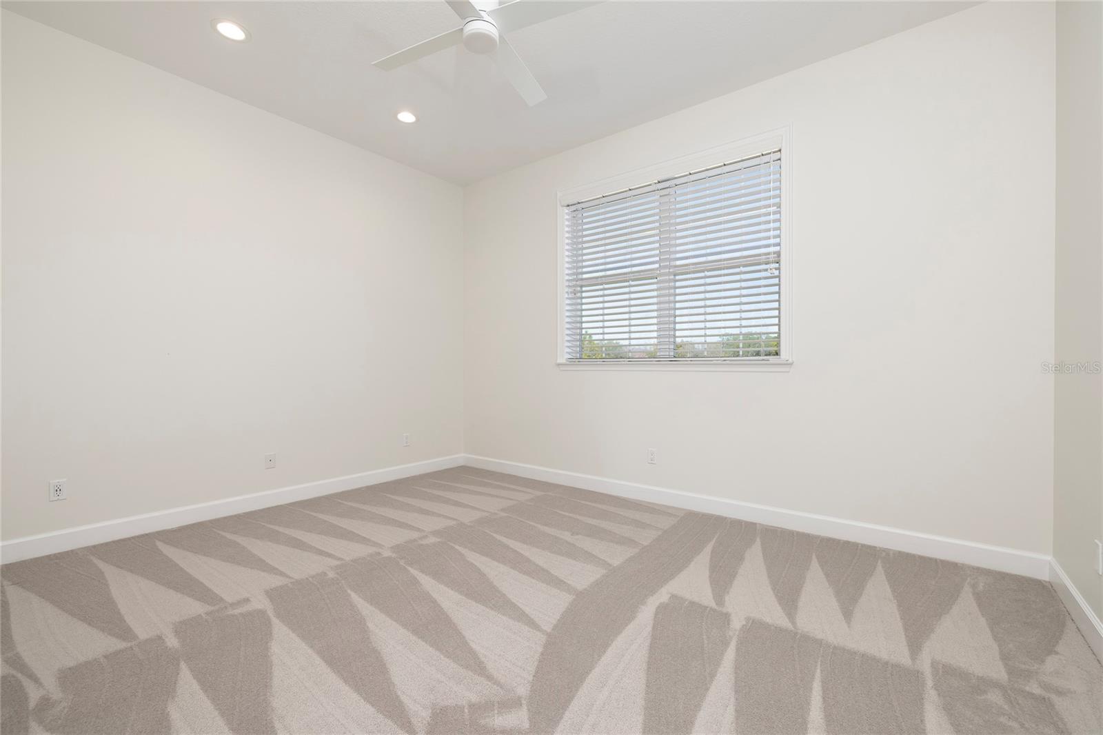 STEEPLECHASE - Residential