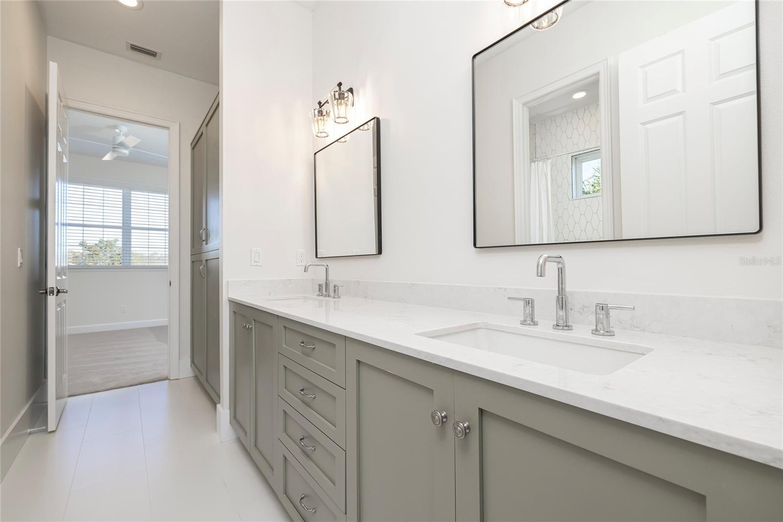 STEEPLECHASE - Residential