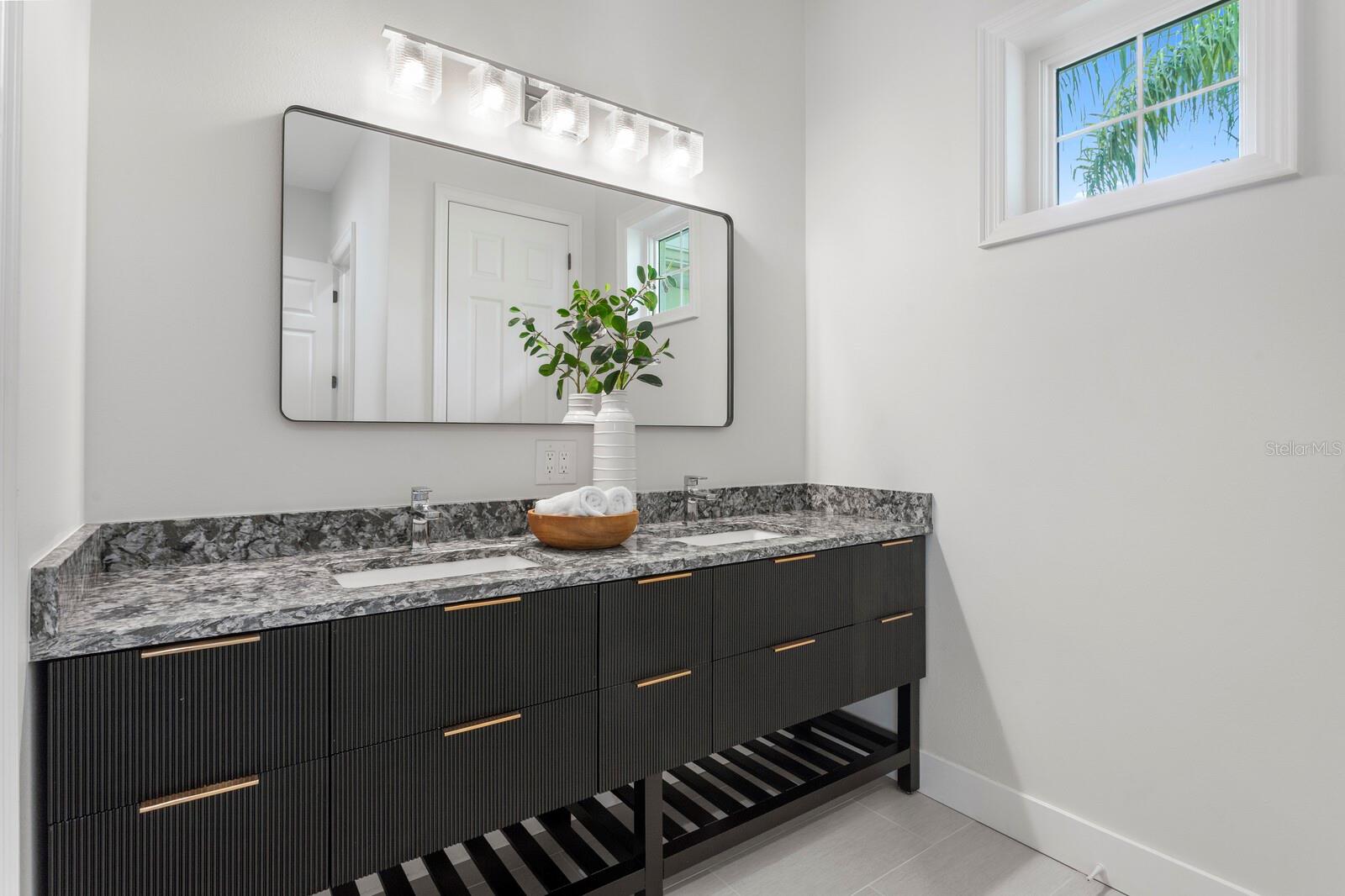 STEEPLECHASE - Residential