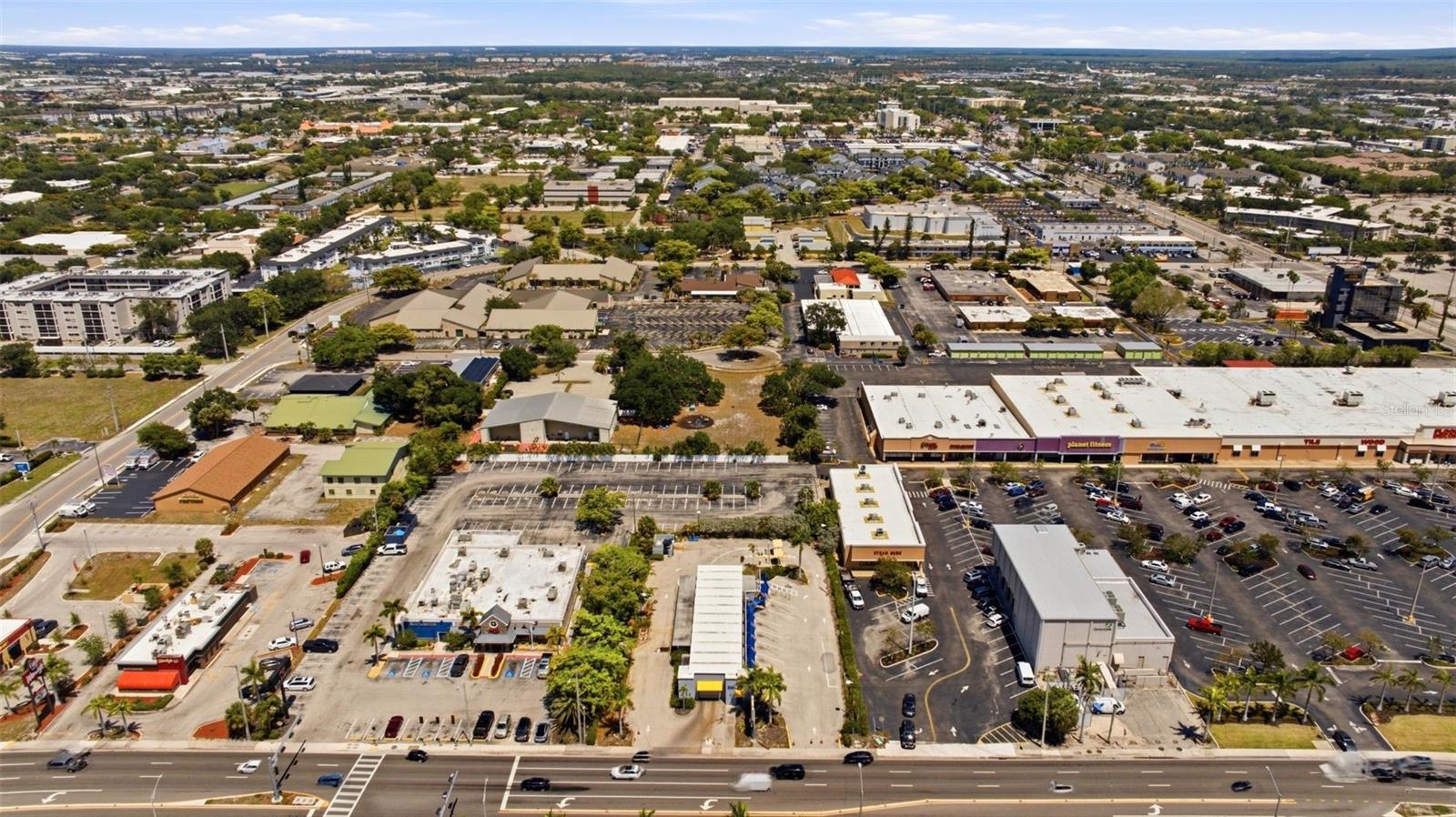 ACREAGE & UNREC - Commercial Sale