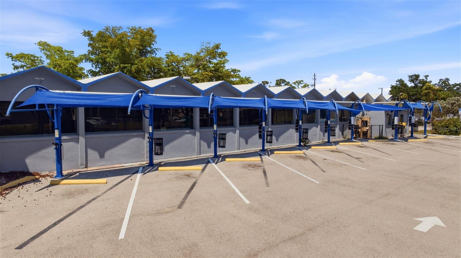 ACREAGE & UNREC - Commercial Sale