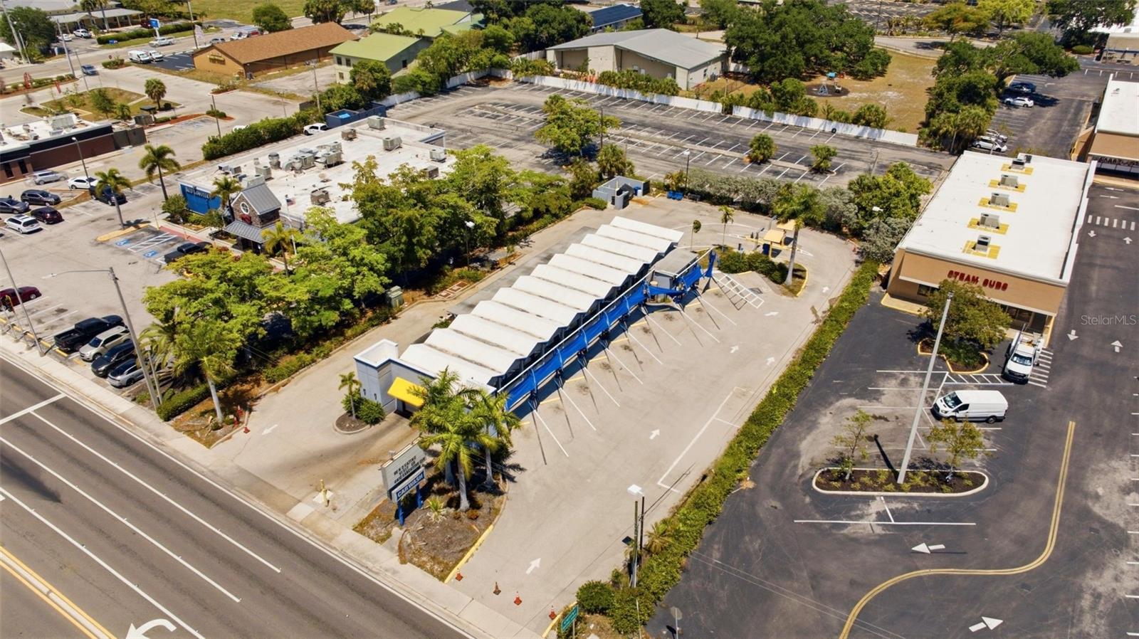 ACREAGE & UNREC - Commercial Sale