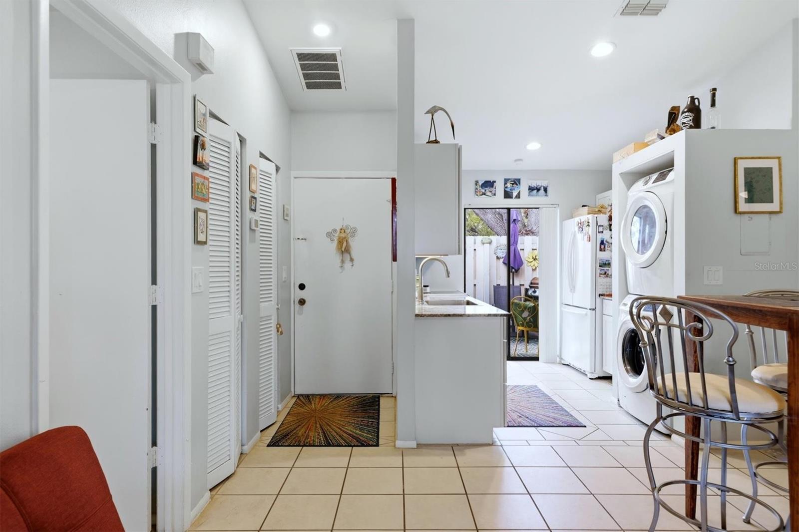 2927 61ST STREET W, BRADENTON, FL, 34209 4 2927 61ST STREET W