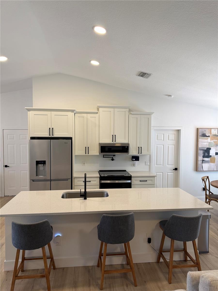 COLONIAL HILLS PH 2 - Residential