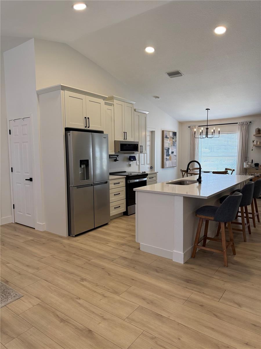 COLONIAL HILLS PH 2 - Residential