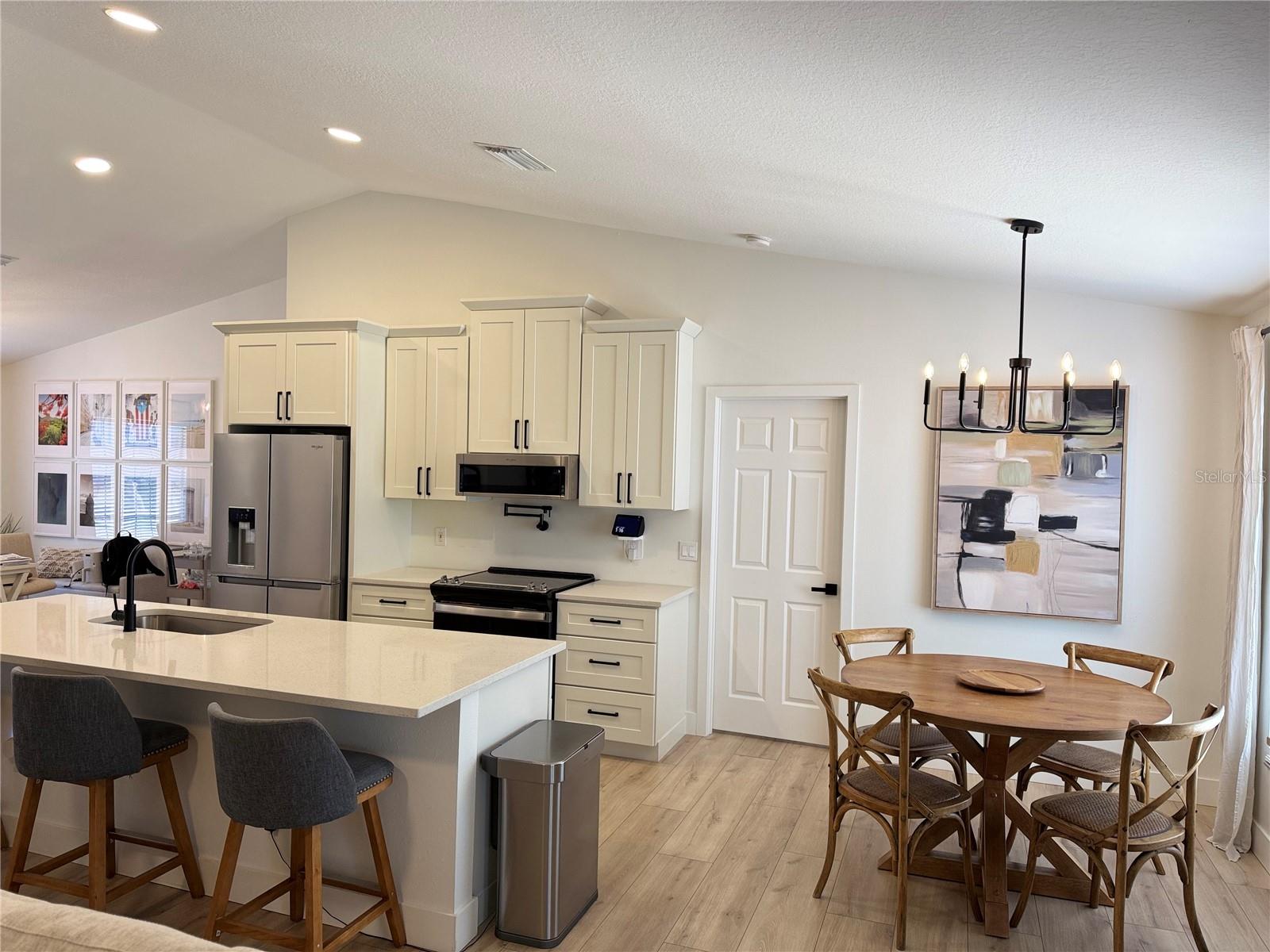 COLONIAL HILLS PH 2 - Residential
