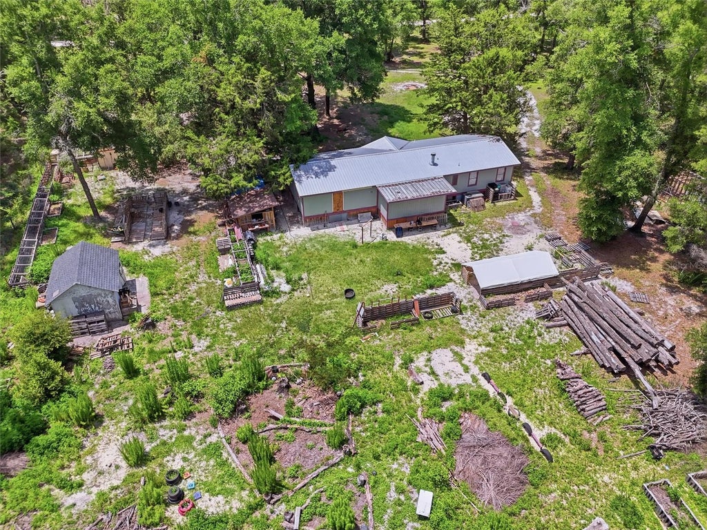 Photo of 12725 212th Terrace, OBrien, FL 32071 (MLS # O6427001)
