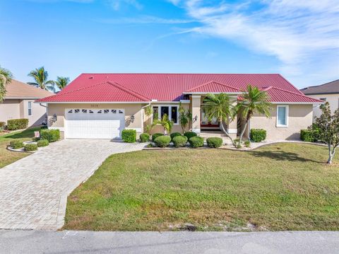 Photo of 3818 Bordeaux Drive, Punta Gorda, FL 33950 (MLS # C7517290)