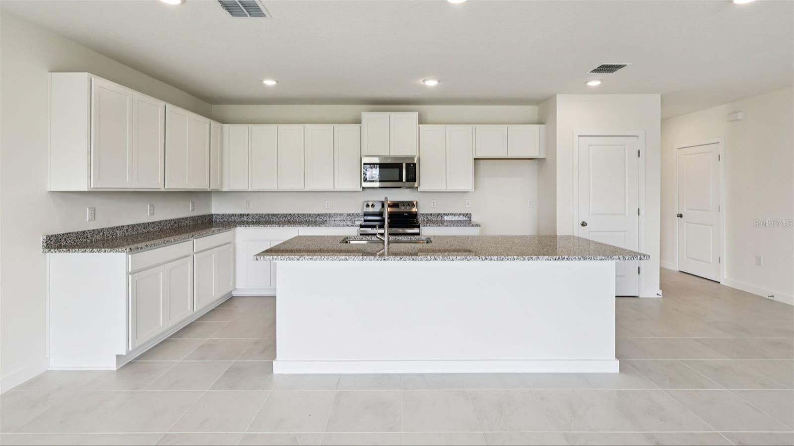 463 LIBERTY BEND