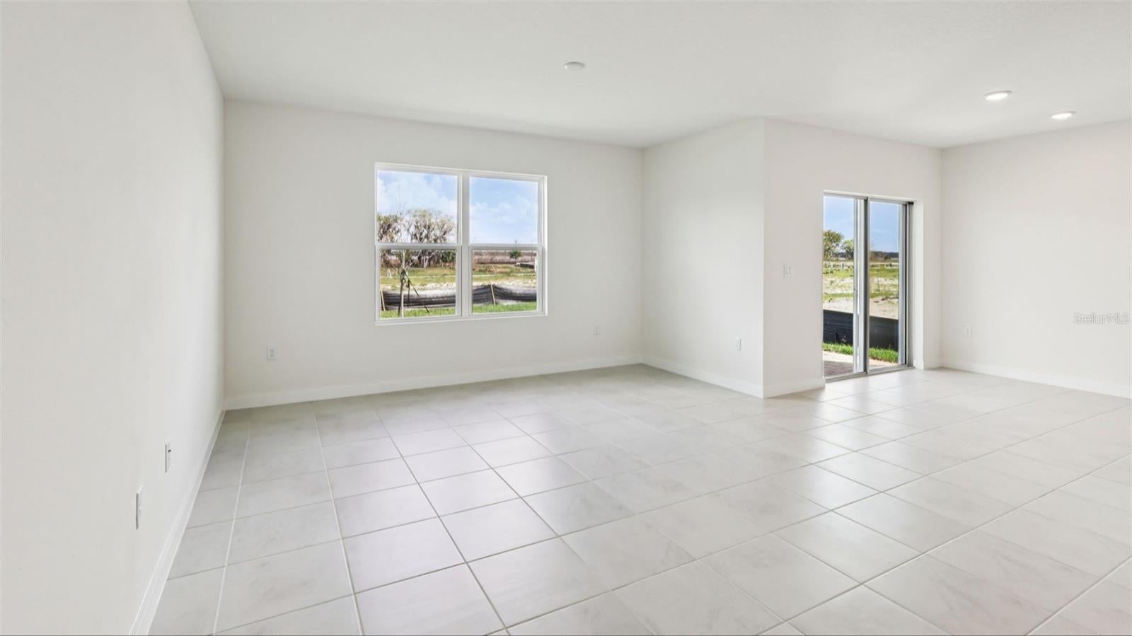 463 LIBERTY BEND