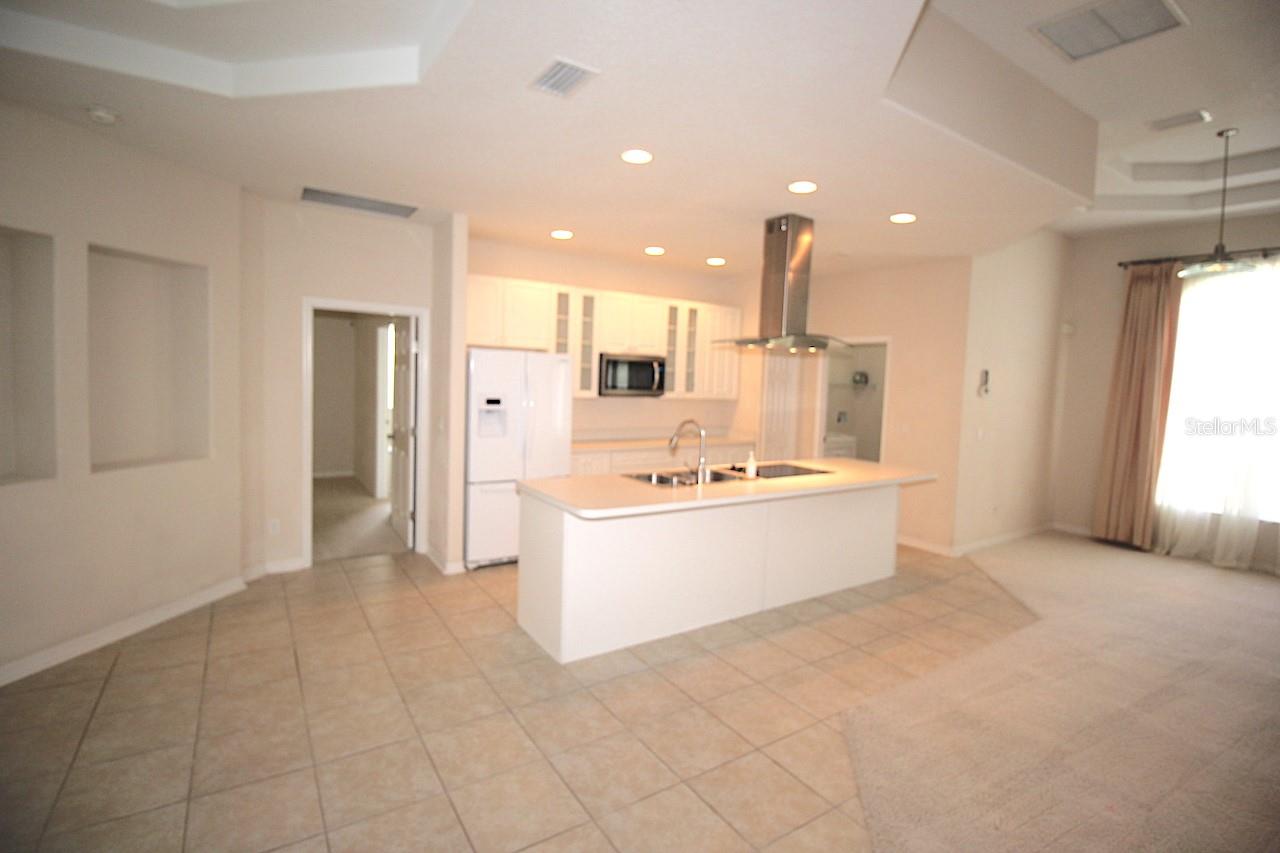 PALM COAST/EASTHAMPTON SEC 34 - Residential Lease