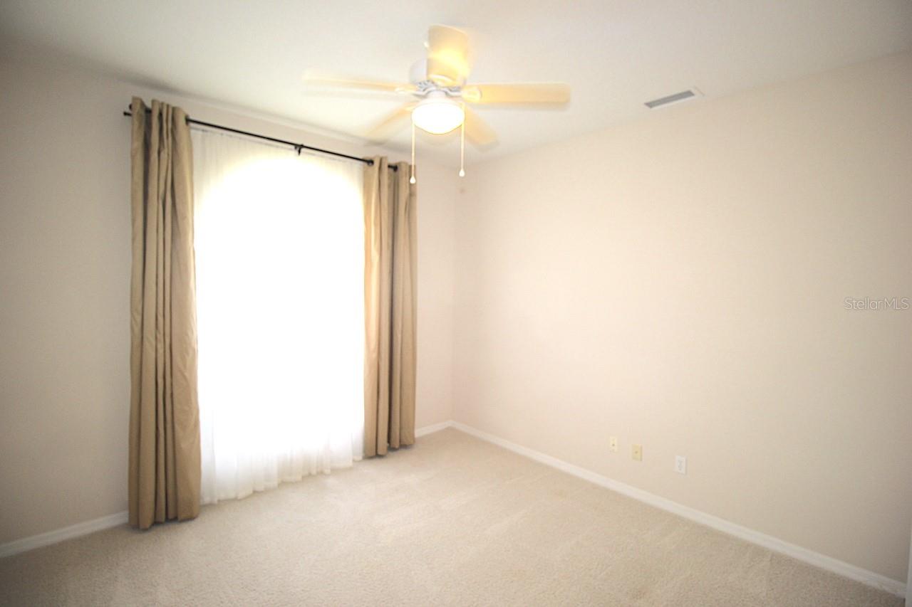 PALM COAST/EASTHAMPTON SEC 34 - Residential Lease