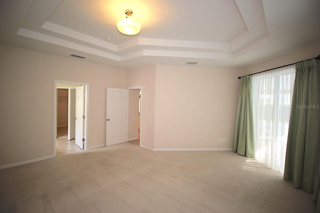 PALM COAST/EASTHAMPTON SEC 34 - Residential Lease