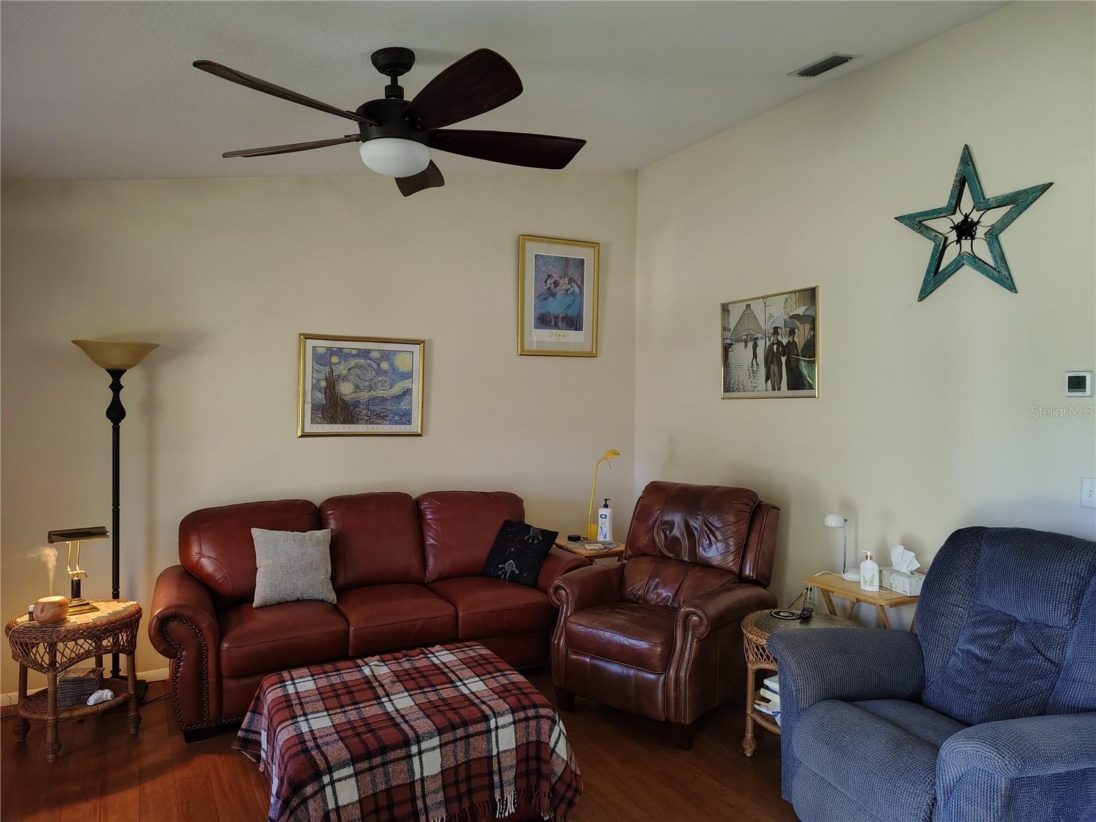 LOCKWOODS - Residential