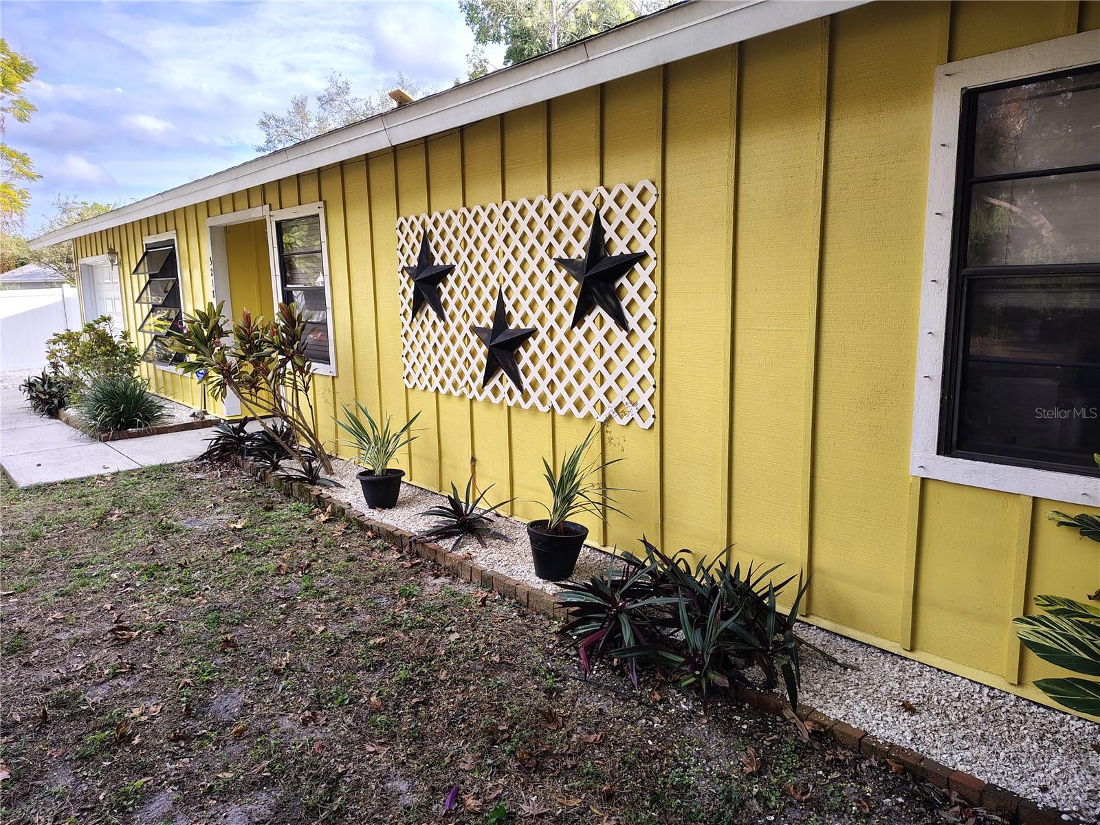 LOCKWOODS - Residential