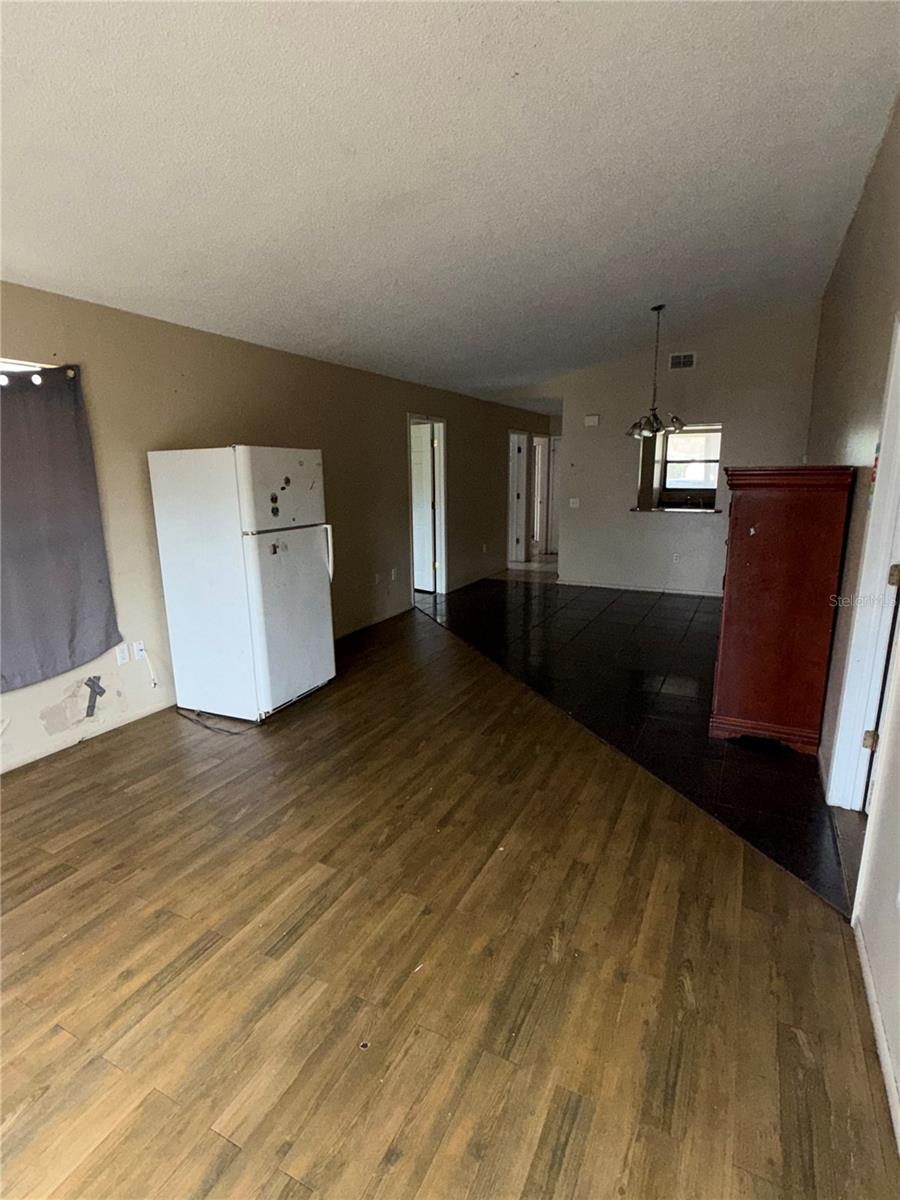 OAK PARK REV OF - Residential