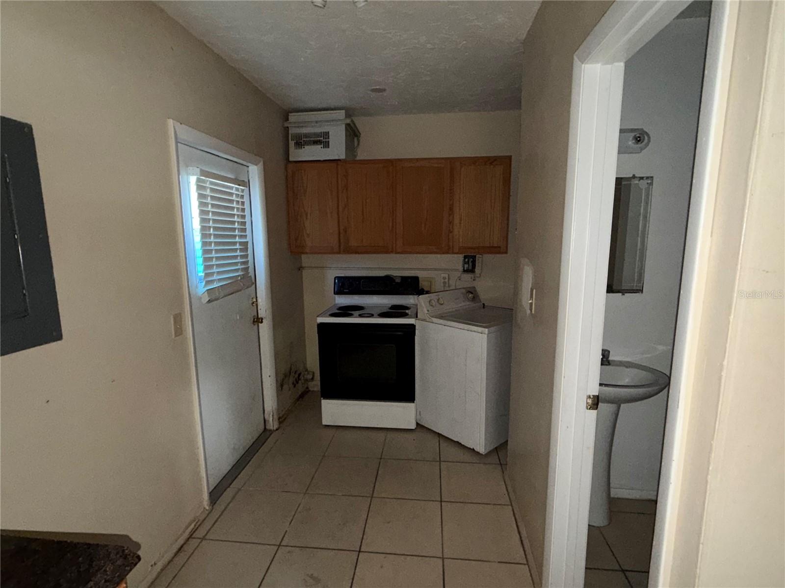 OAK PARK REV OF - Residential