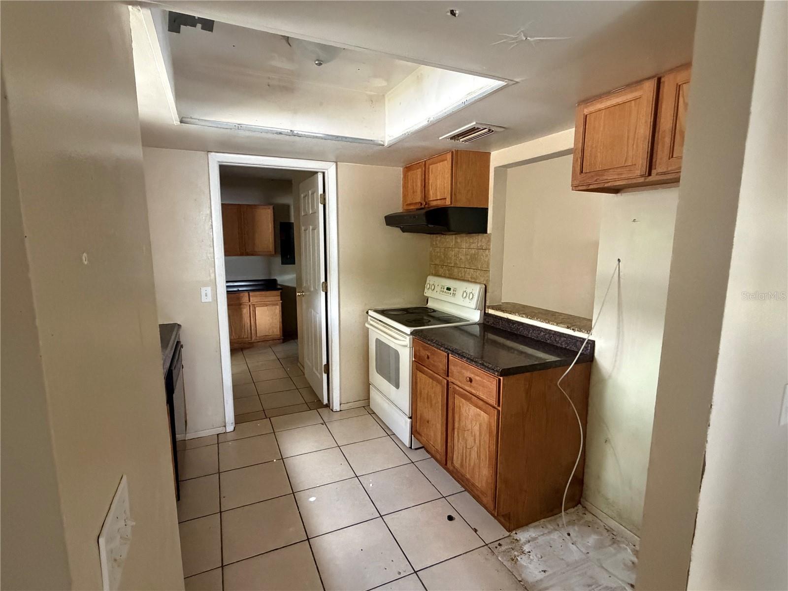 OAK PARK REV OF - Residential