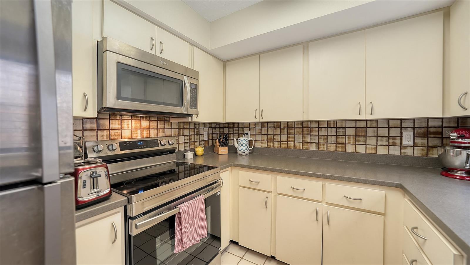 GREENCROFT - THE MEADOWS - Residential