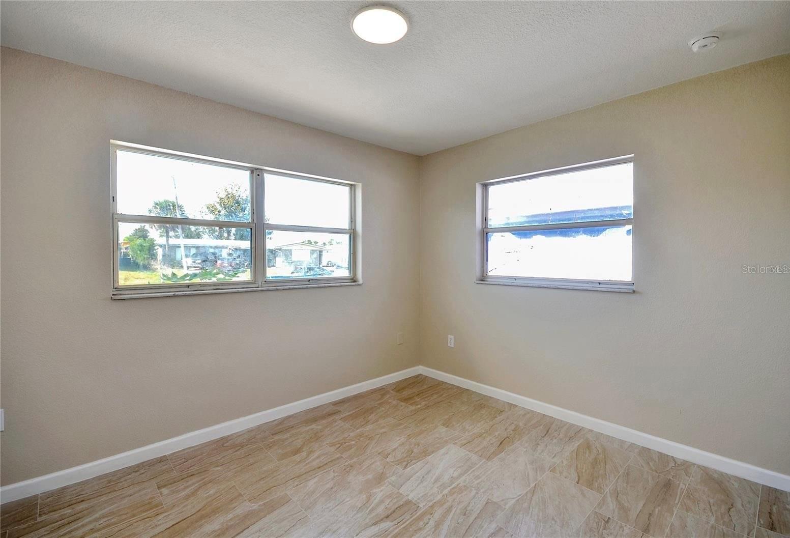 SKYLAKE - Residential Lease