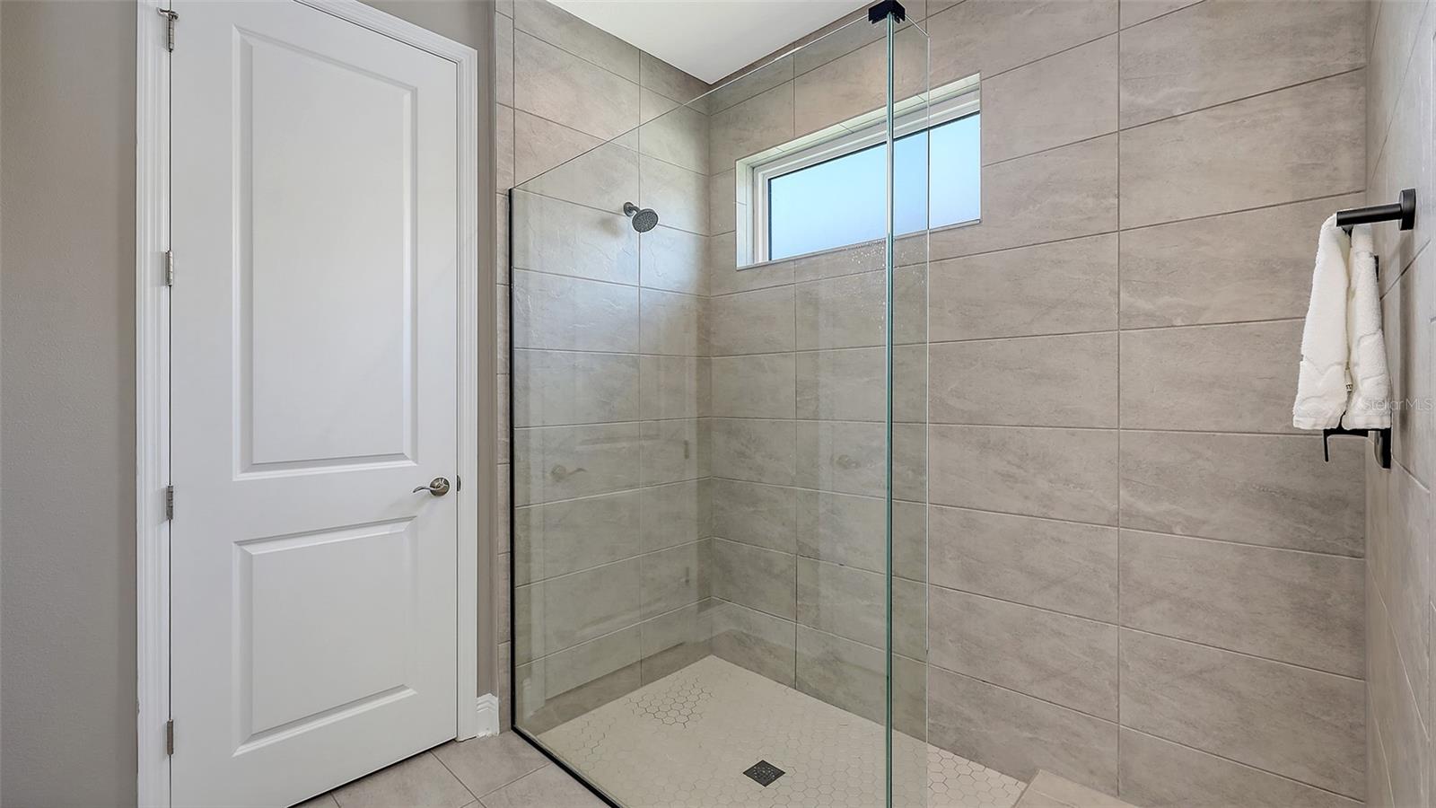 SWEETWATER AT LAKEWOOD RANCH PH I & II - Residential