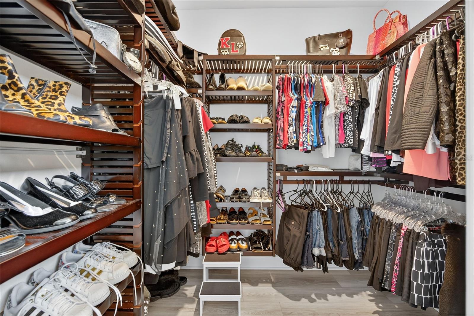 SWEETWATER AT LAKEWOOD RANCH PH I & II - Residential