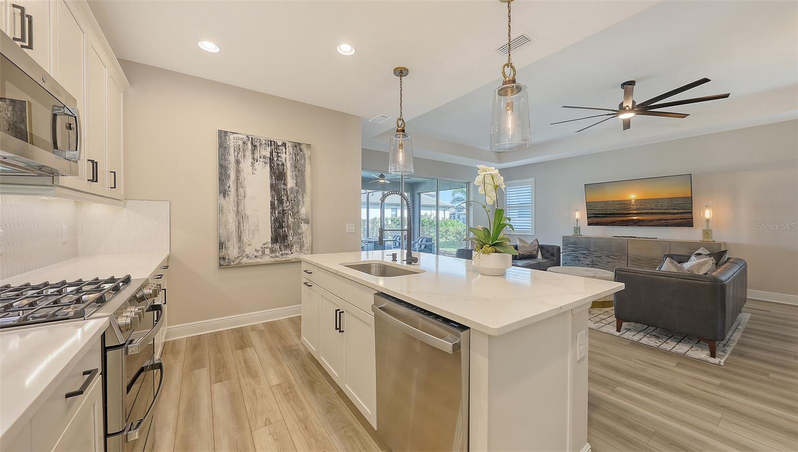 SWEETWATER AT LAKEWOOD RANCH PH I & II - Residential