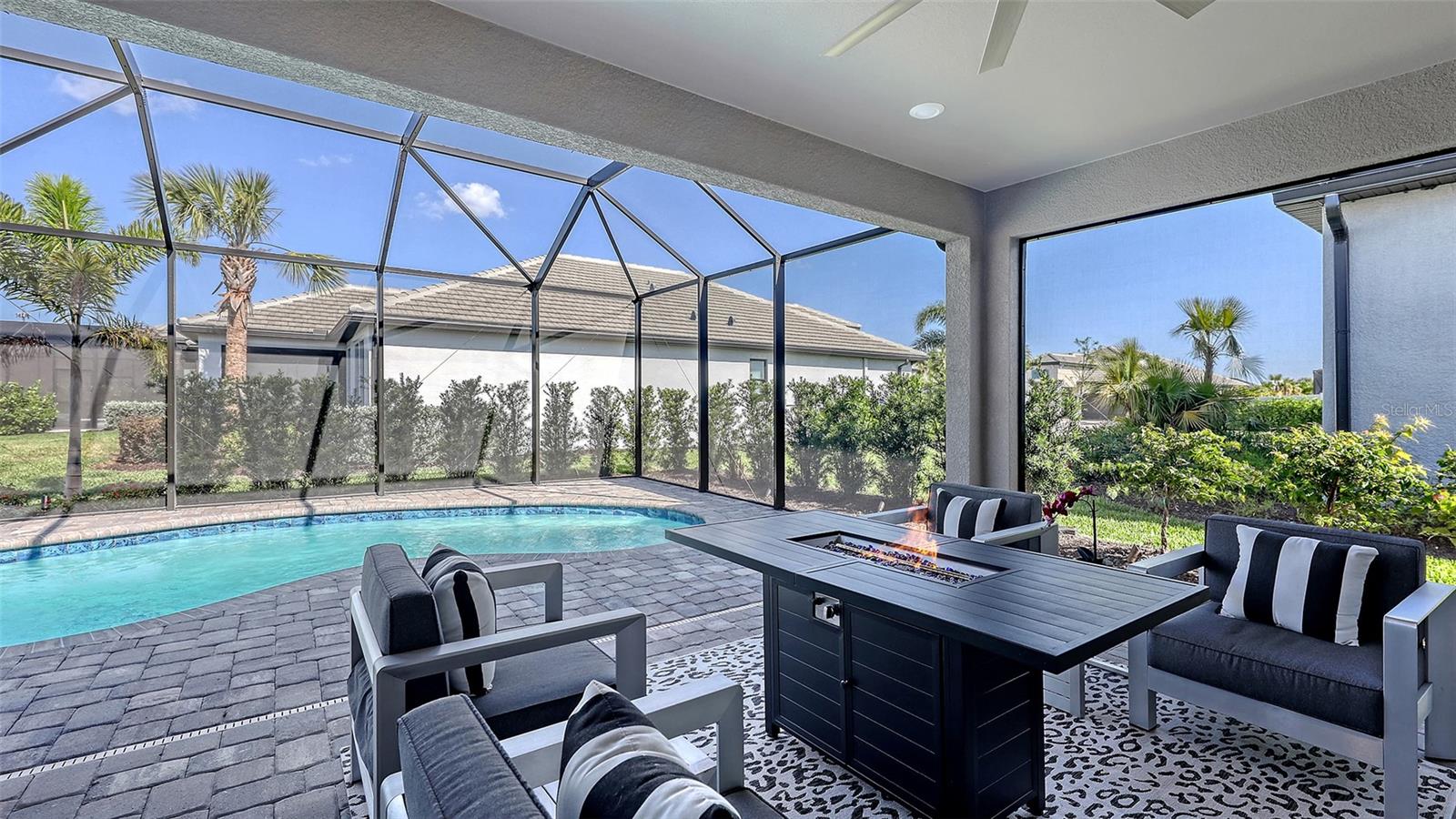 SWEETWATER AT LAKEWOOD RANCH PH I & II - Residential