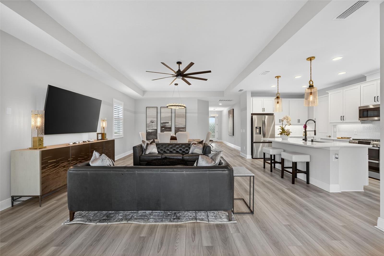 SWEETWATER AT LAKEWOOD RANCH PH I & II - Residential