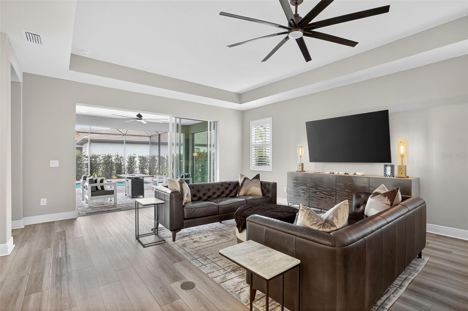 SWEETWATER AT LAKEWOOD RANCH PH I & II - Residential