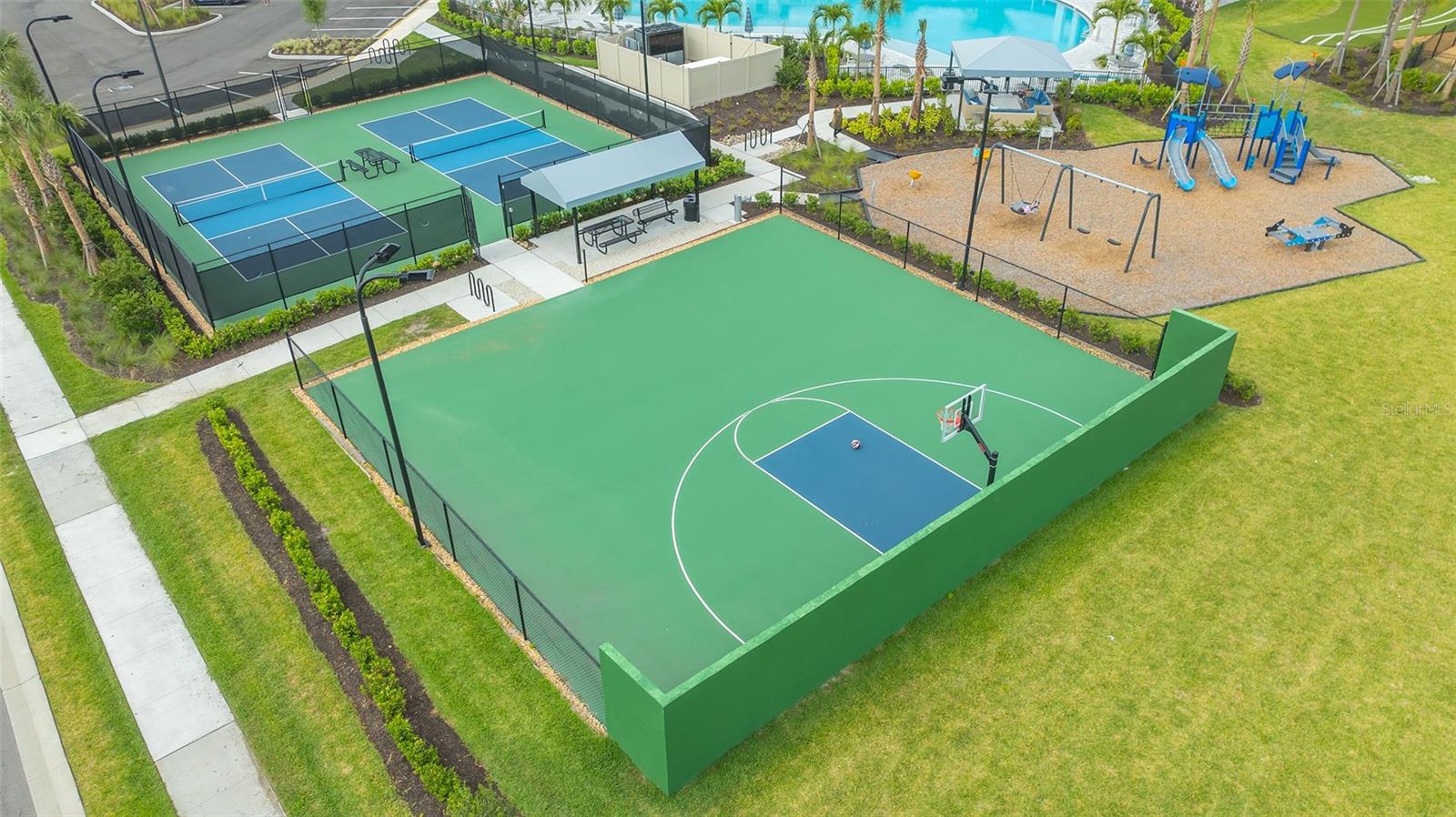 SWEETWATER AT LAKEWOOD RANCH PH I & II - Residential