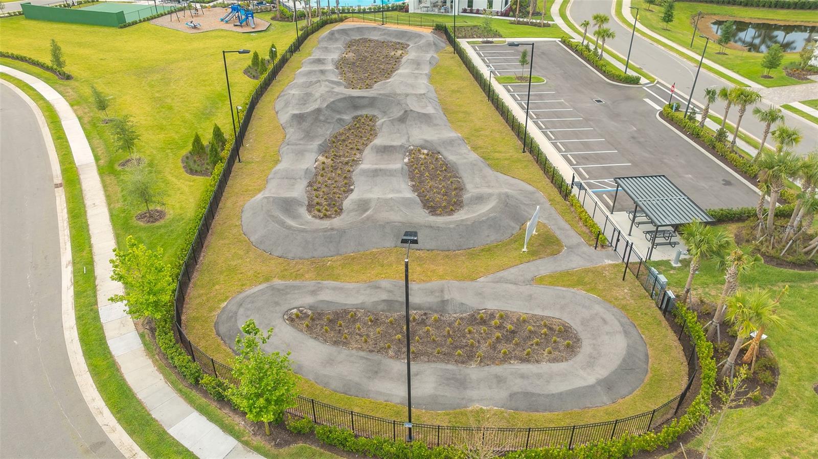 SWEETWATER AT LAKEWOOD RANCH PH I & II - Residential