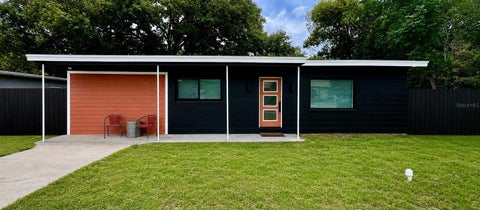 Photo of 8 E Cypress Street, Winter Garden, FL 34787 (MLS # O6427158)