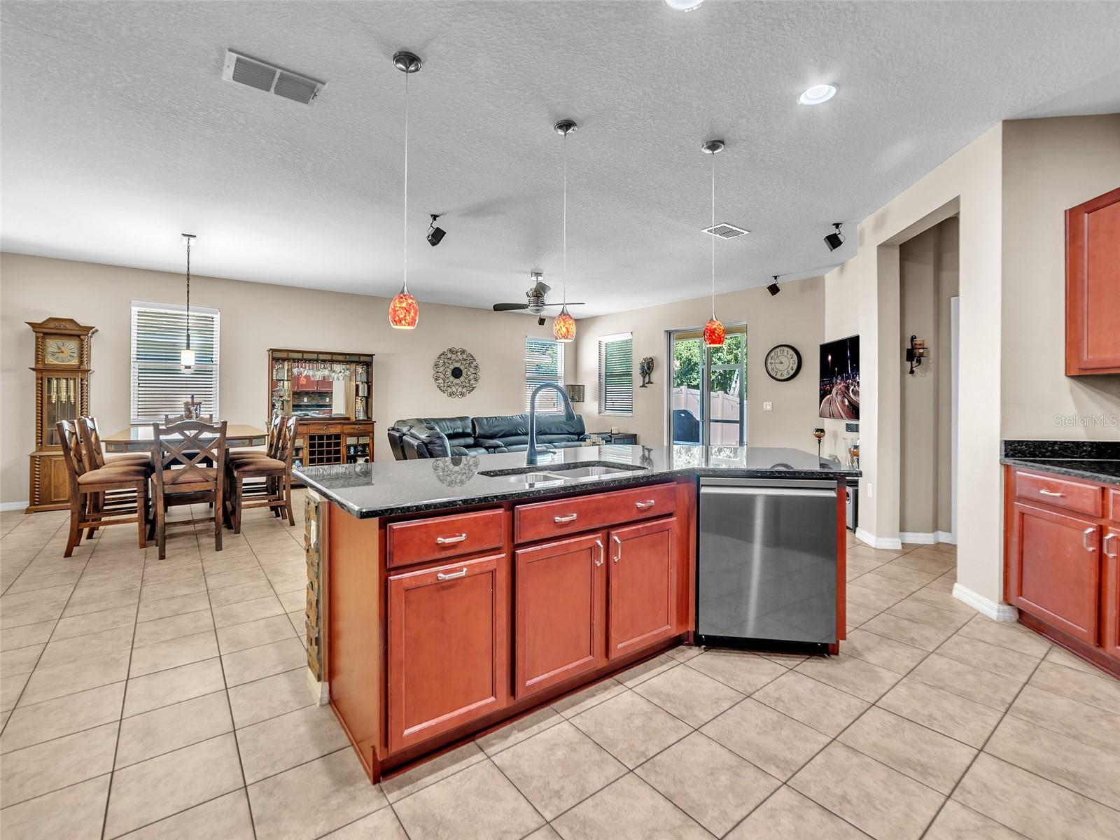 TANGLEWOOD PRESERVE - Residential