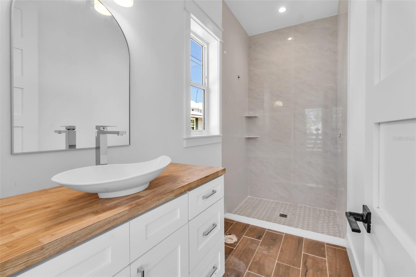 ILEXHURST - Residential