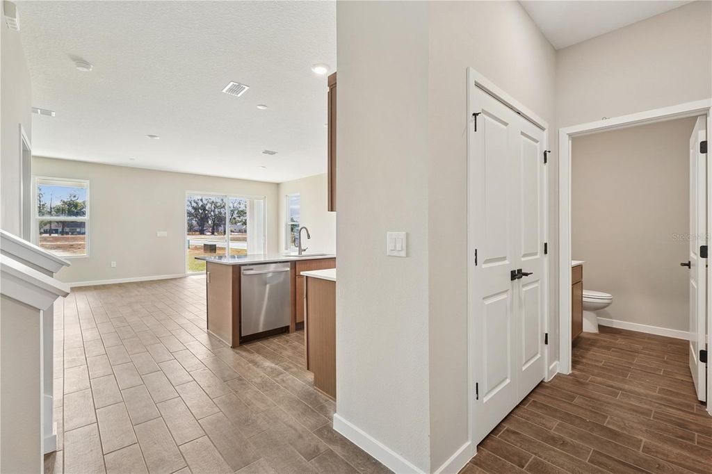 Photo of 4465 NW 37th Street Road, Ocala, FL 34482 (MLS # OM723147)