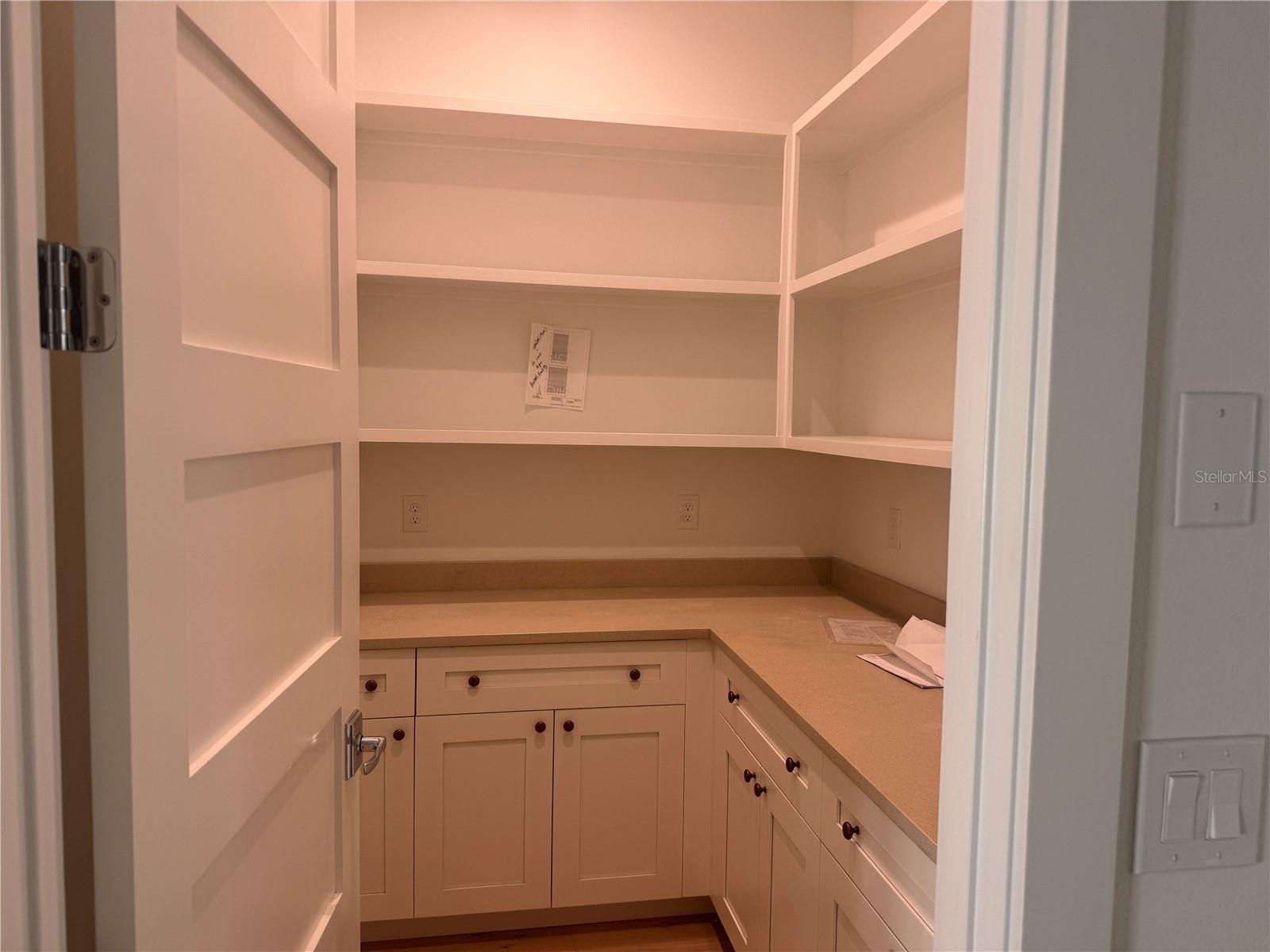 INTERBAY - Residential