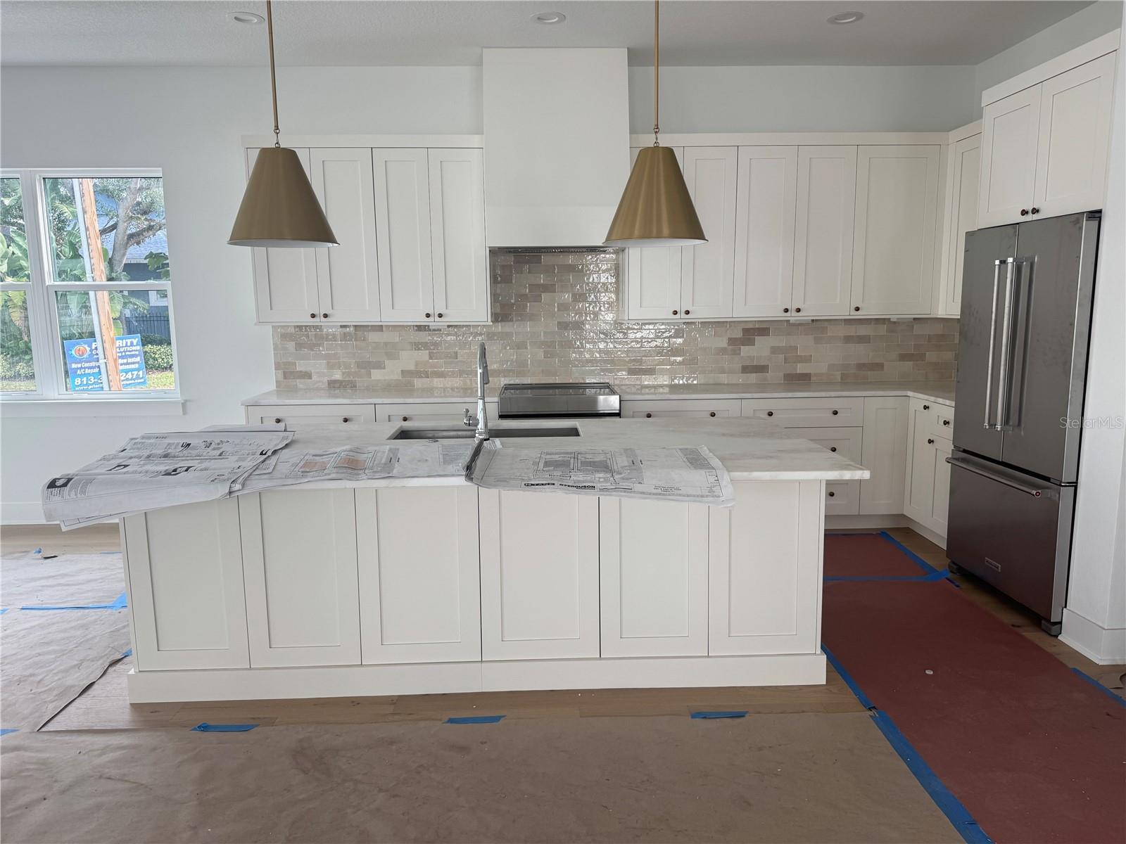 INTERBAY - Residential